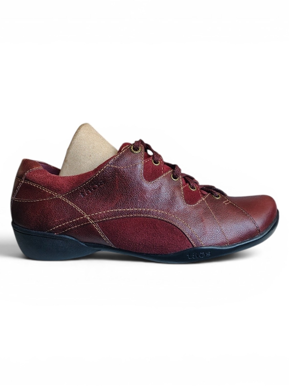 Taos Footwear Women's Speed Lacer Red Suede Leather Casual Sneakers Size 7